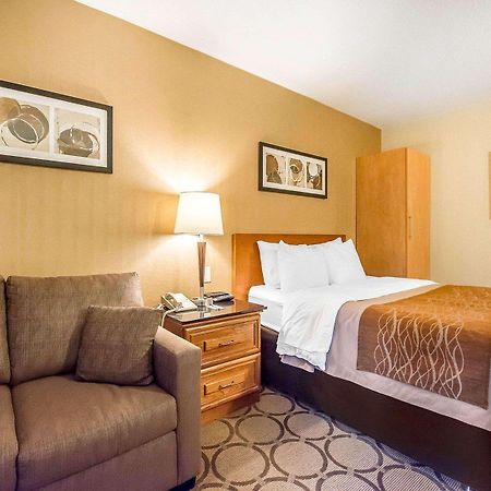 Comfort Inn Kirkland Lake Exteriér fotografie