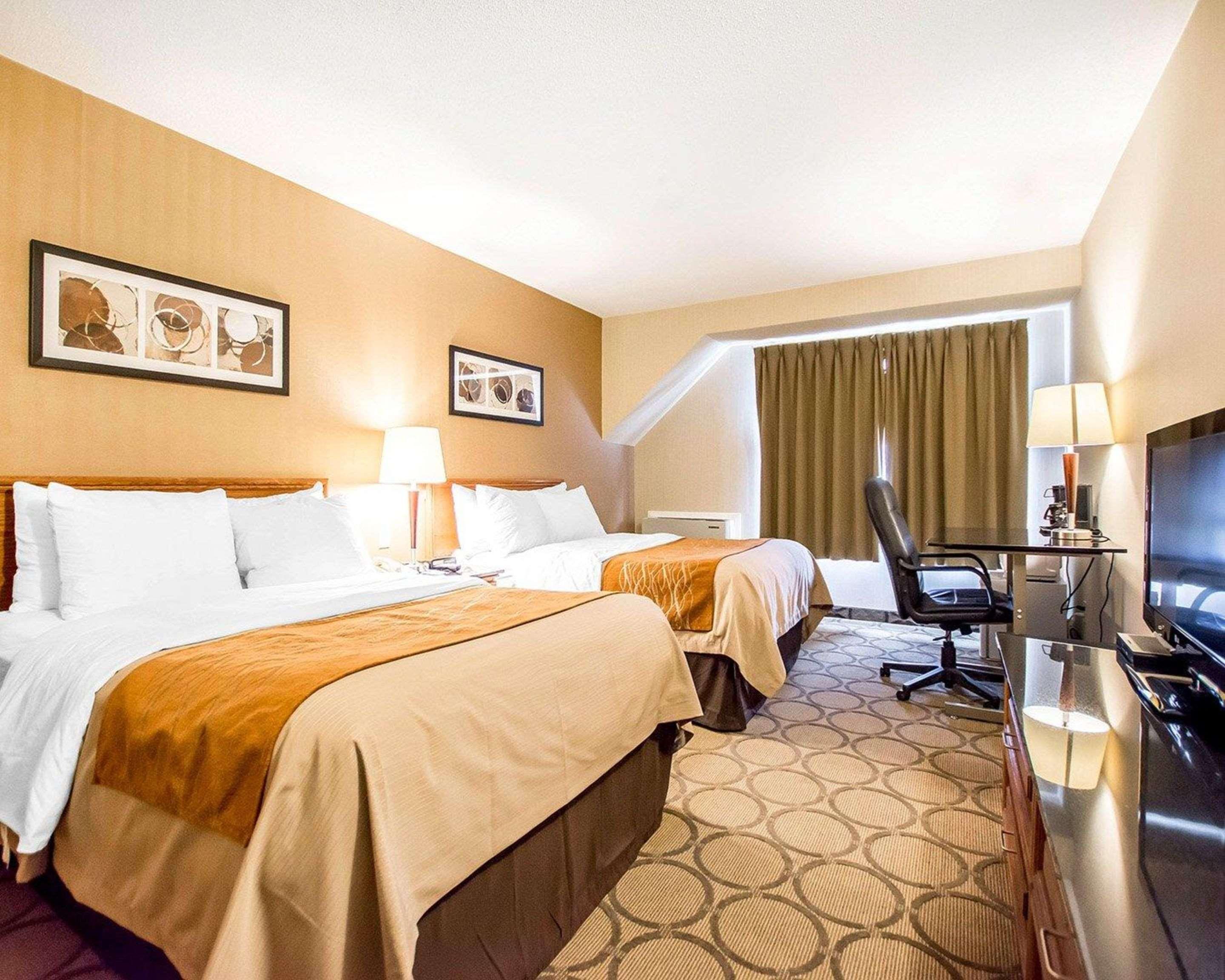 Comfort Inn Kirkland Lake Exteriér fotografie