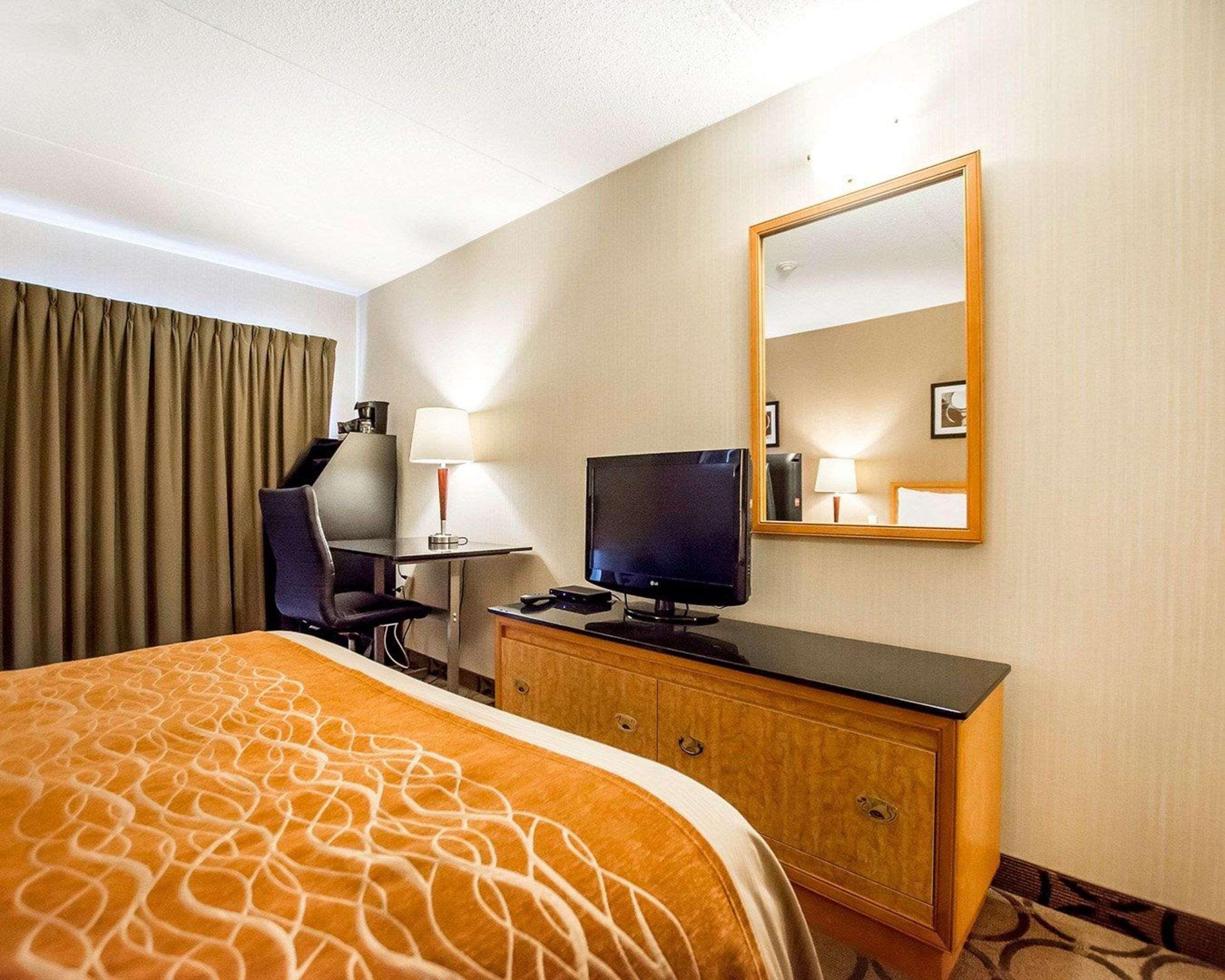 Comfort Inn Kirkland Lake Exteriér fotografie