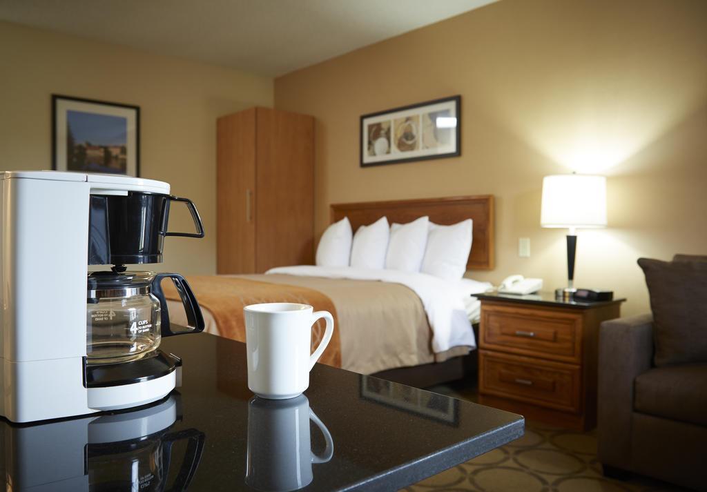 Comfort Inn Kirkland Lake Exteriér fotografie