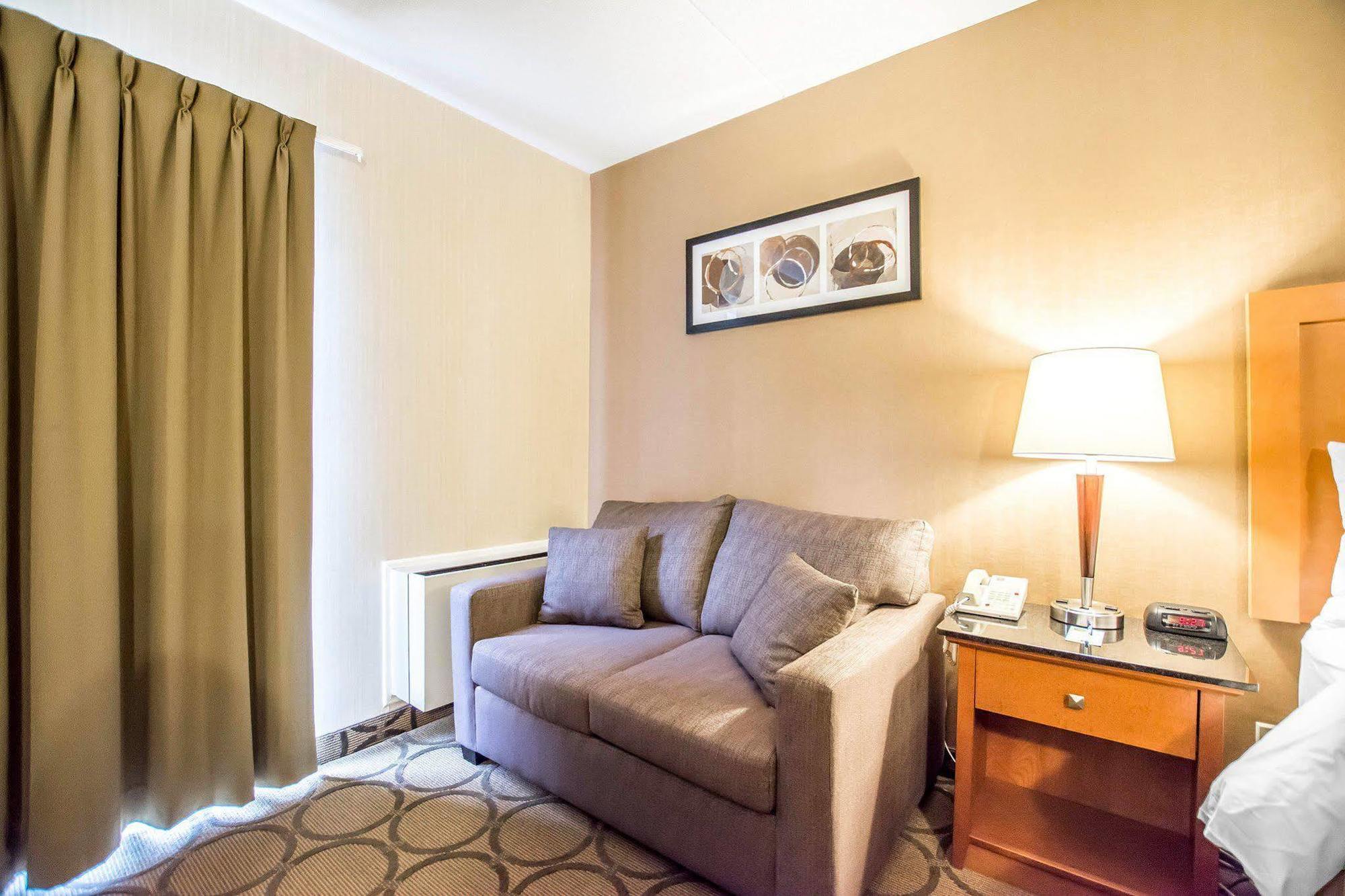 Comfort Inn Kirkland Lake Exteriér fotografie