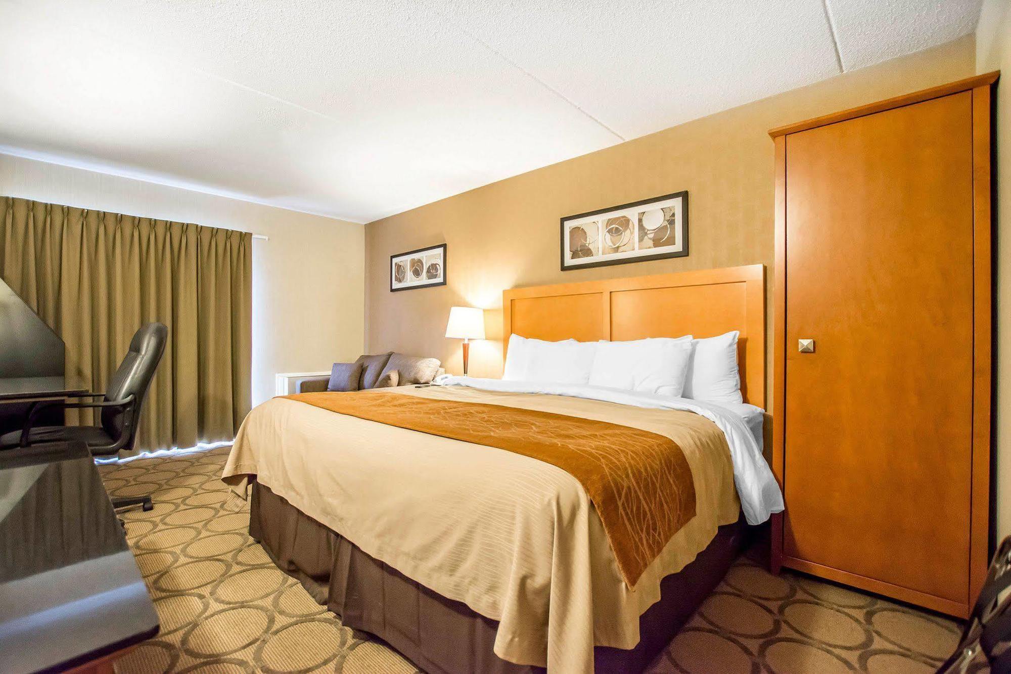 Comfort Inn Kirkland Lake Exteriér fotografie
