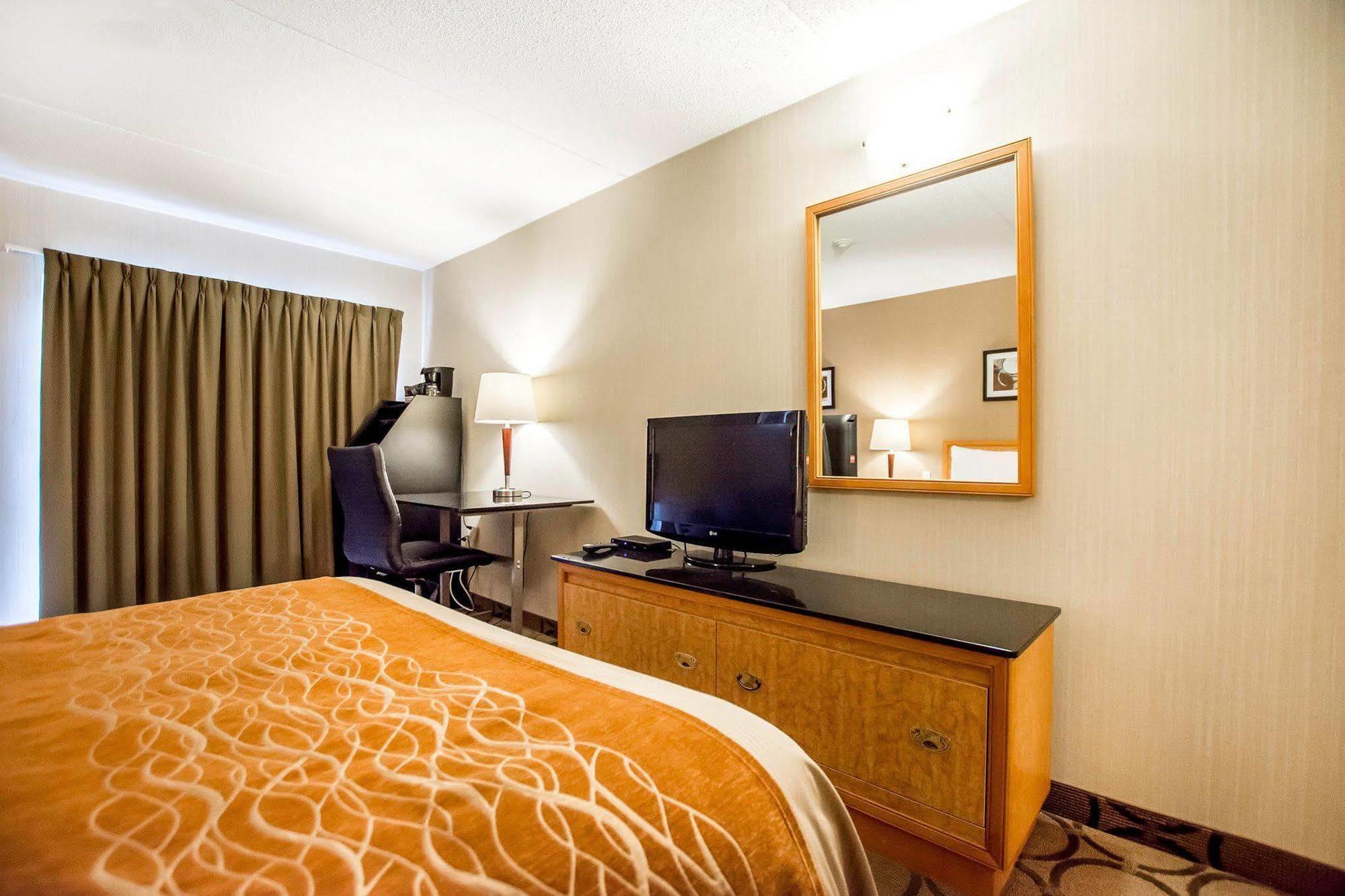 Comfort Inn Kirkland Lake Exteriér fotografie