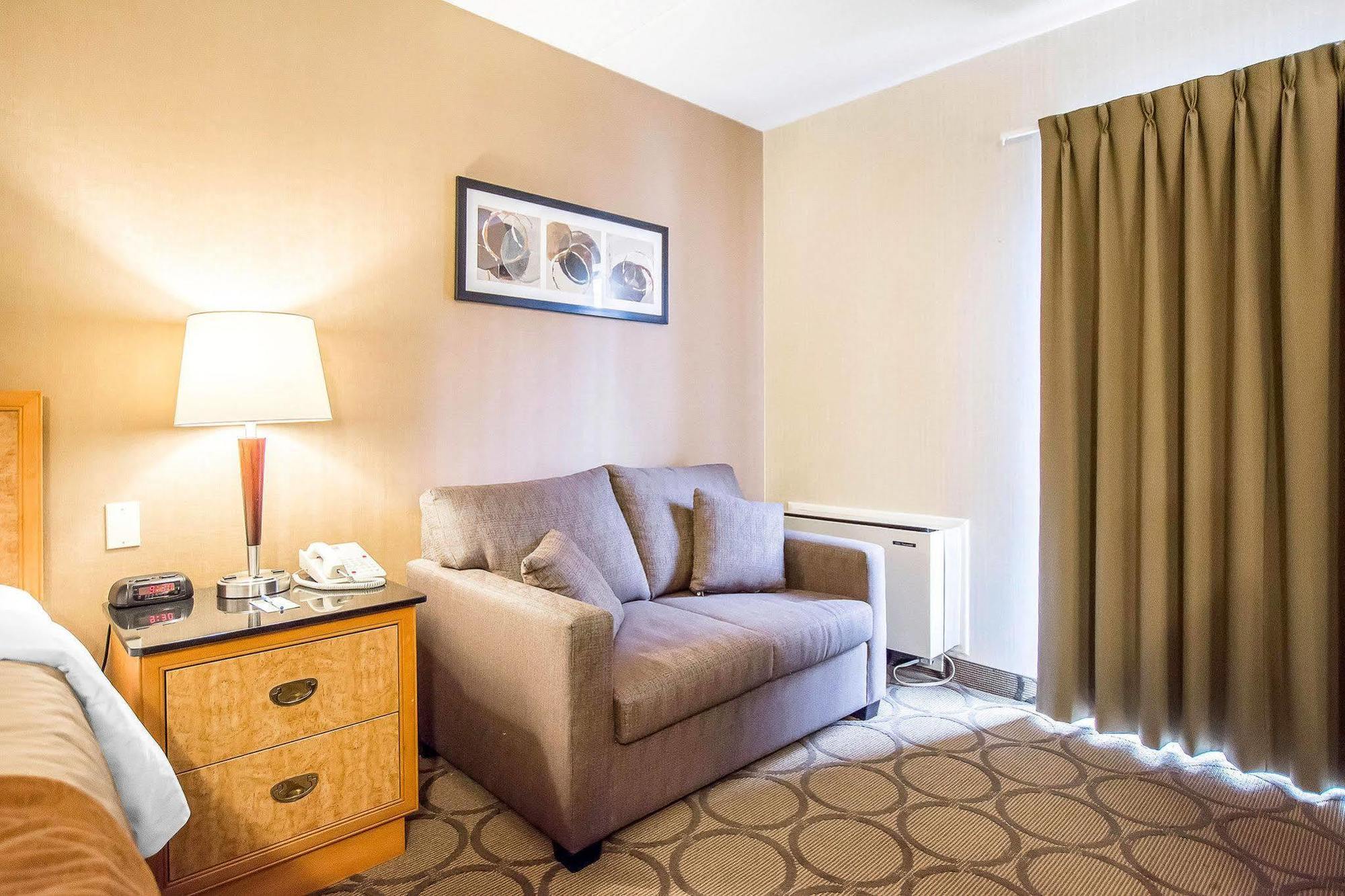 Comfort Inn Kirkland Lake Exteriér fotografie